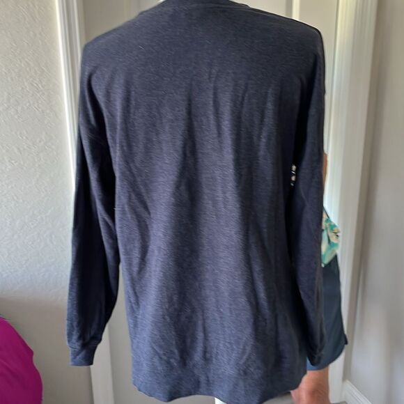 WILDFOX Sweatshirt with Colorful 'SOCIAL' Print - Picture 2 of 5